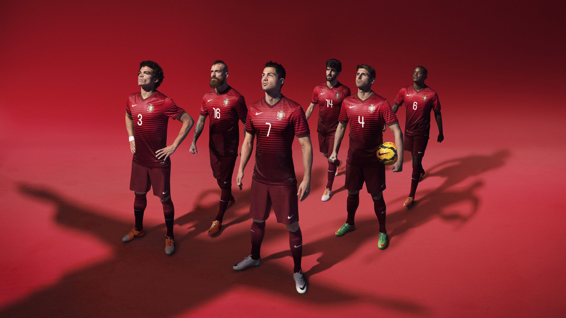 谷爱凌滑雪大片展现力与美结合，滑雪冠军谷爱凌是中国人吗